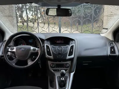 Ford Focus 2012 - 5500 EUR, 226400 km - 226400km - foto 6 de 11