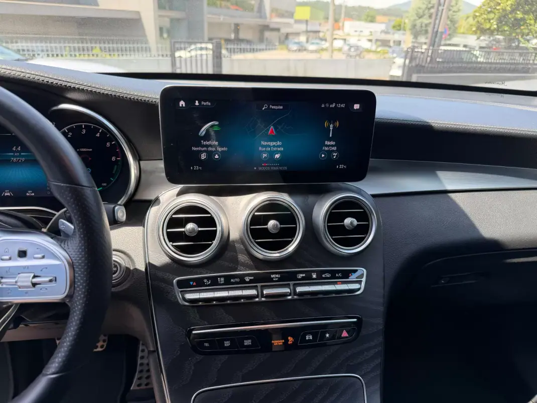 Mercedes-Benz GLC 300 2021 - 49900 EUR, 78000 km - 78000km - foto 10 de 15