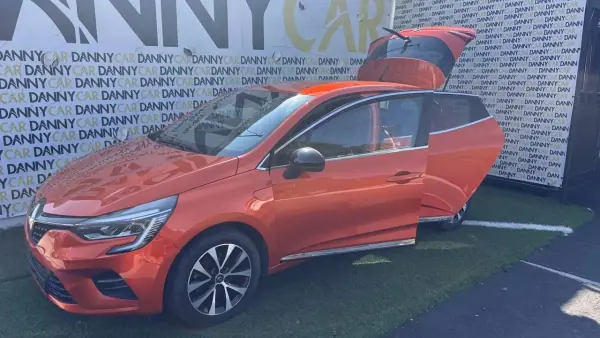 Renault Clio 2019 - 15990 EUR, 95000 km - AUTO.MOTO.pt - 95000km - foto 8 de 22