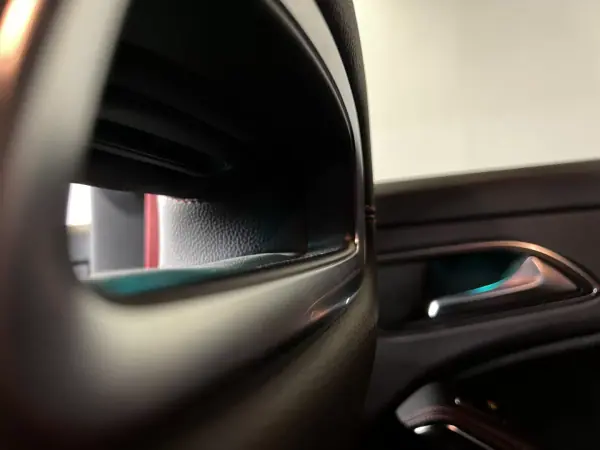 Mercedes-Benz CLA 45 AMG 2019 - 39990 EUR, 95000 km - AUTO.MOTO.pt - 95000km - foto 48 de 57