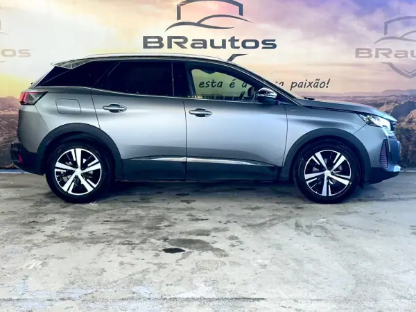 Peugeot 3008 2021 - 23500 EUR, 110183 km - AUTO.MOTO.pt - 110183km - foto 6 de 32
