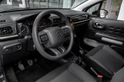 Citroën C3 2024 - 13990 EUR, 21393 km - AUTO.MOTO.pt - 21393km - foto 24 de 39