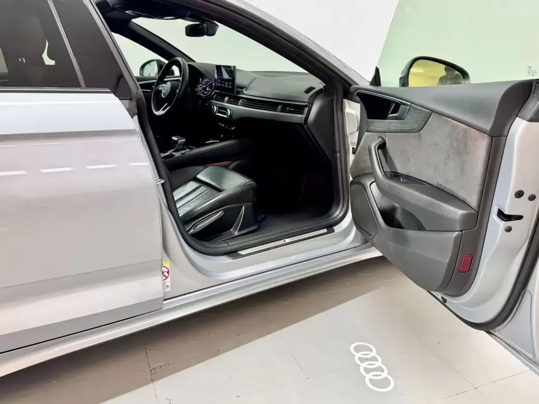 Audi A5 Sportback 2020 - 28500 EUR, 159000 km - 159000km - foto 48 de 60