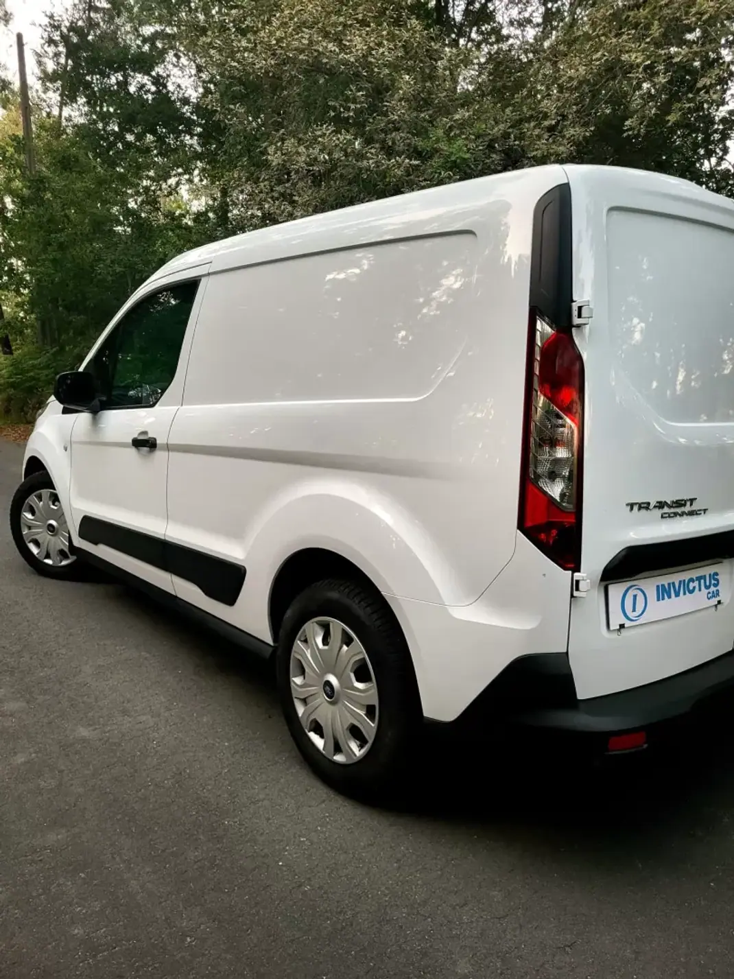 Ford Transit Connect 2021 - 11990 EUR, 146000 km - AUTO.MOTO.pt - 146000km - foto 13 de 18