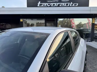 Renault Mégane E-Tech 2022 - 22500 EUR, 96000 km - AUTO.MOTO.pt - 96000km - foto 28 de 44