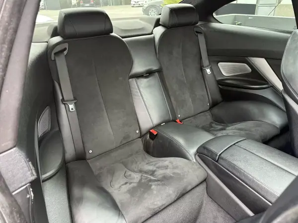 BMW 640 2012 - 27500 EUR, 180000 km - AUTO.MOTO.pt - 180000km - foto 60 de 66