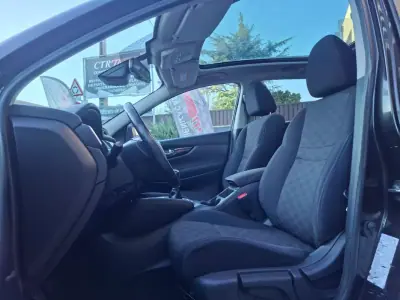 Nissan Qashqai 2015 - 12900 EUR, 138773 km - AUTO.MOTO.pt - 138773km - foto 21 de 39