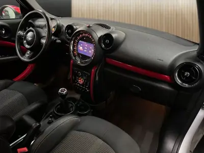 MINI Countryman 2014 - 18800 EUR, 158000 km - AUTO.MOTO.pt - 158000km - foto 9 de 20