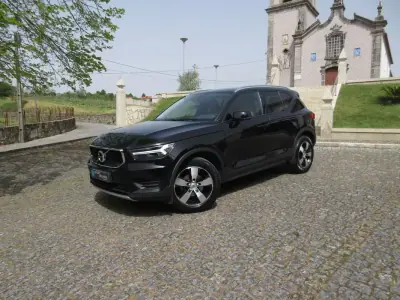 Volvo XC 40 2019 - 29490 EUR, 70000 km - AUTO.MOTO.pt - 70000km - foto 3 de 60