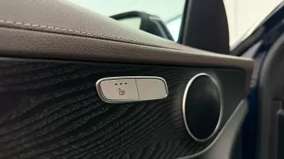 Mercedes-Benz GLC 220 2016 - 33490 EUR, 183000 km - AUTO.MOTO.pt - 183000km - foto 20 de 26