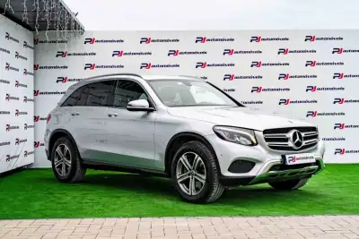 Mercedes-Benz GLC 250 2018 - 33900 EUR, 186200 km - AUTO.MOTO.pt - 186200km - foto 3 de 19