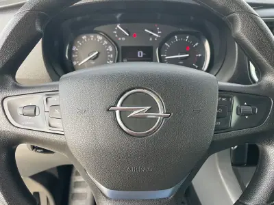 Opel COMBO 2022 - 17450 EUR, 123000 km - AUTO.MOTO.pt - 123000km - foto 34 de 37