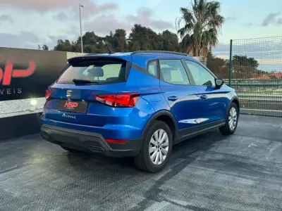 SEAT Arona 2024 - 19990 EUR, 45700 km - AUTO.MOTO.pt - 45700km - foto 4 de 16