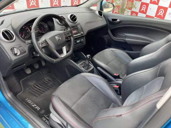 SEAT Ibiza 2016 - 11490 EUR, 123350 km - AUTO.MOTO.pt - 123350km - foto 11 de 23