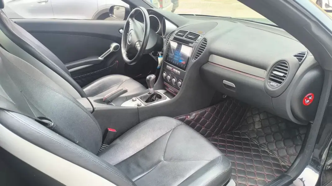 Mercedes-Benz SLK 200 2005 - 13600 EUR, 121000 km - 121000km - foto 14 de 20