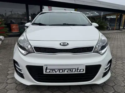 Kia Rio 2016 - 9500 EUR, 113000 km - AUTO.MOTO.pt - 113000km - foto 3 de 40