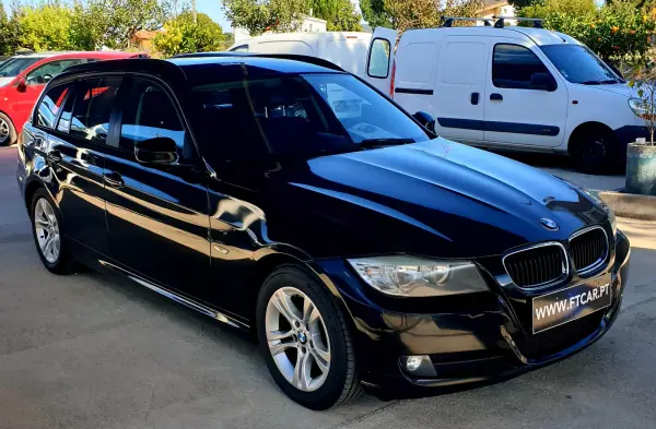 BMW 318 2012 - 11490 EUR, 222729 km - AUTO.MOTO.pt - 222729km - foto 3 de 43