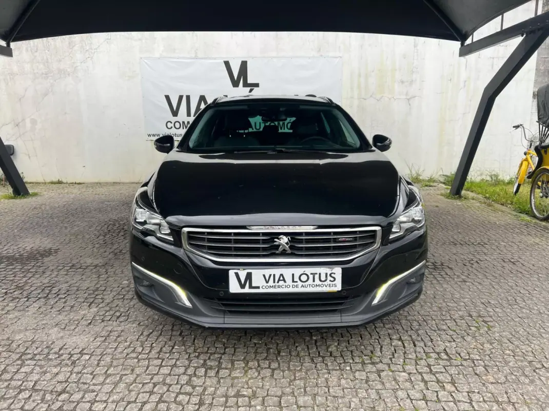Peugeot 508 SW 2017 - 12000 EUR, 231000 km - AUTO.MOTO.pt - 231000km - foto 8 de 13