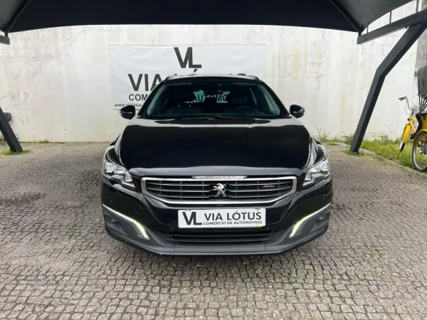 Peugeot 508 SW 2017 - 12000 EUR, 231000 km - AUTO.MOTO.pt - 231000km - foto 8 de 13