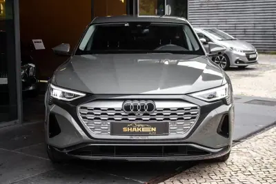 Audi Q8 e-Tron Sportback 2023 - 49900 EUR, 34353 km - AUTO.MOTO.pt - 34353km - foto 7 de 44