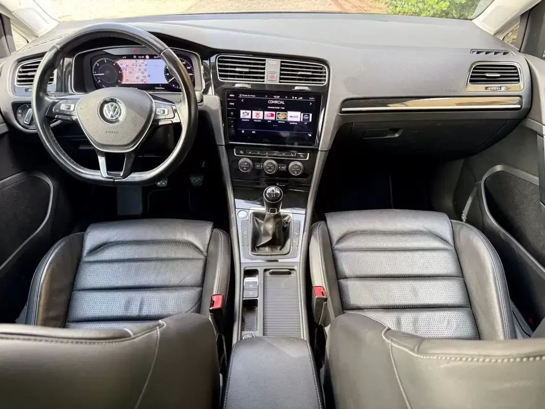 Volkswagen Golf 2018 - 17490 EUR, 134500 km - AUTO.MOTO.pt - 134500km - foto 9 de 38