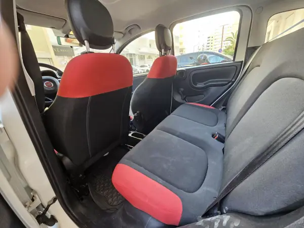 Fiat Panda 2019 - 9800 EUR, 39264 km - AUTO.MOTO.pt - 39264km - foto 6 de 11