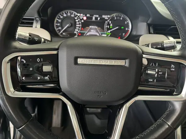 Land Rover Discovery Sport 2021 - 31800 EUR, 119616 km - AUTO.MOTO.pt - 119616km - foto 16 de 25