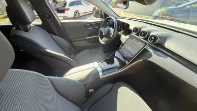 Mercedes-Benz C 300e 2022 - 33990 EUR, 90000 km - AUTO.MOTO.pt - 90000km - foto 25 de 29
