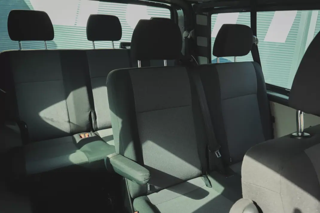Volkswagen Transporter 2019 - 26950 EUR, 201710 km - AUTO.MOTO.pt - 201710km - foto 21 de 25