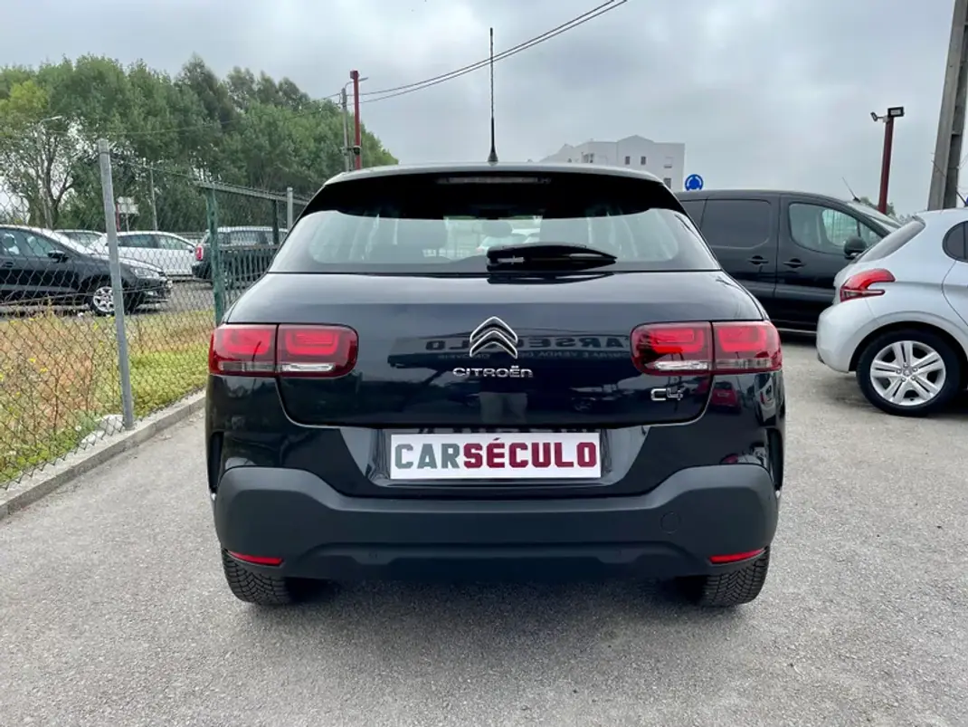 Citroën C4 Cactus 2018 - 14950 EUR, 108880 km - AUTO.MOTO.pt - 108880km - foto 6 de 34
