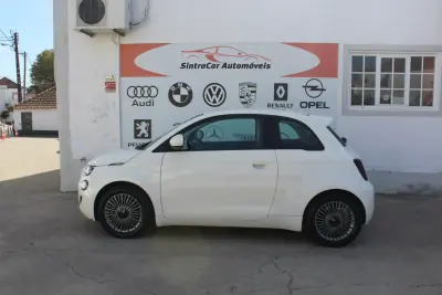 Fiat 500e 2022 - 18980 EUR, 25923 km - AUTO.MOTO.pt - 25923km - foto 8 de 10