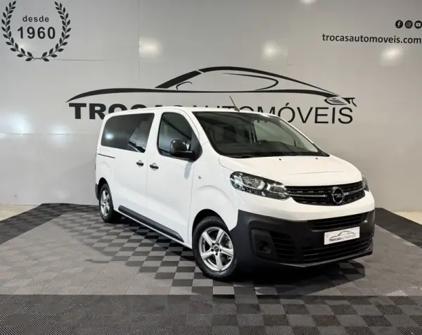 Opel Vivaro 2022 - 32900 EUR, 20415 km - AUTO.MOTO.pt - 20415km - foto 3 de 50