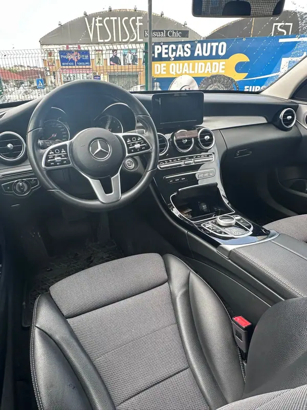 Mercedes-Benz C 180 d Station 9G-TRONIC 2019 Diesel — 104 000 km · Setubal Mercedes-Benz C 180 d Station 9G-TRONIC 2019 Diesel