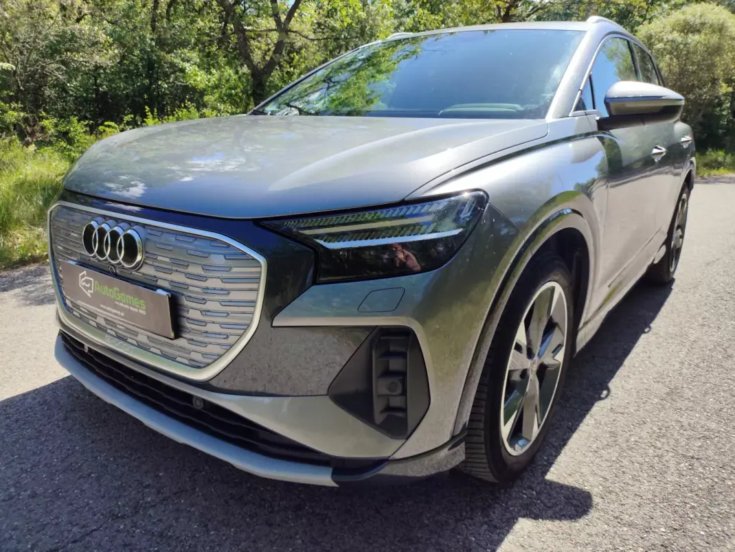 Audi Q4 e-tron 2021 - 24800 EUR, 180100 km - AUTO.MOTO.pt - 180100km - foto 9 de 22
