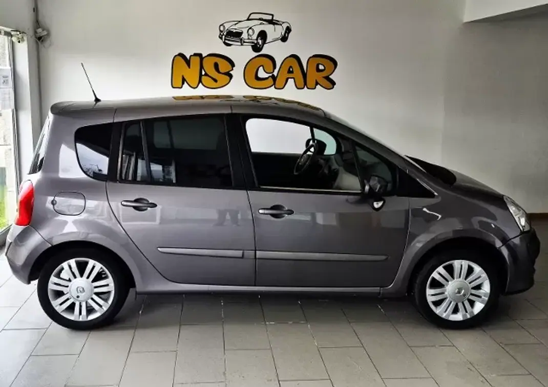 Renault Grand Modus 2010 - 6750 EUR, 166000 km - AUTO.MOTO.pt - 166000km - foto 2 de 8