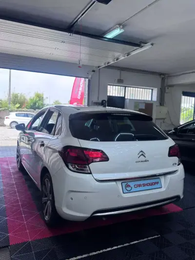 Citroën C4 2017 - 9900 EUR, 156000 km - AUTO.MOTO.pt - 156000km - foto 5 de 13