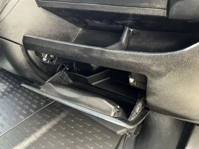 Peugeot 2020 - 16800 EUR, 177696 km - AUTO.MOTO.pt - 177696km - foto 16 de 21