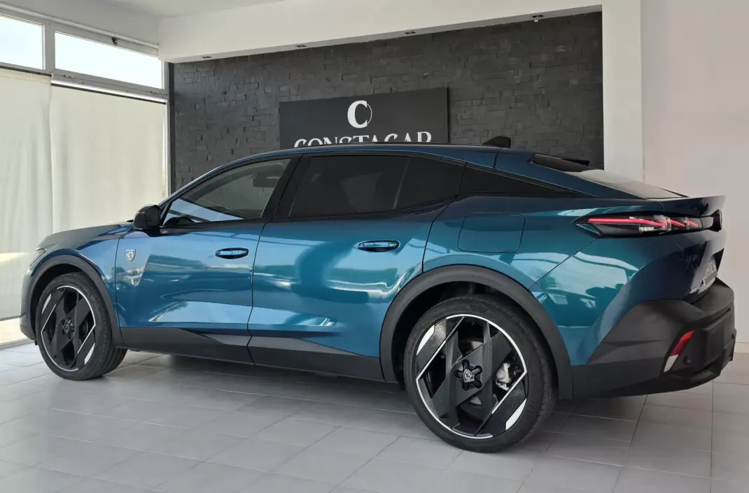 Peugeot 408 2024 - 34850 EUR, 40214 km - AUTO.MOTO.pt - 40214km - foto 15 de 32