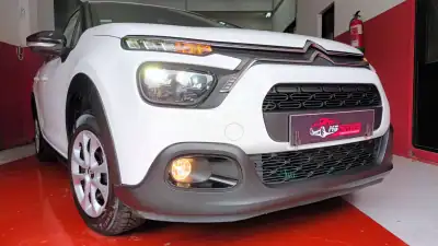 Citroën C3 VAN 2020 - 13618 EUR, 92936 km - AUTO.MOTO.pt - 92936km - foto 4 de 54