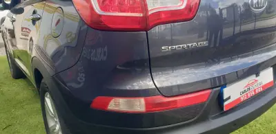 Kia Sportage 2012 - 10750 EUR, 181000 km - AUTO.MOTO.pt - 181000km - foto 7 de 15