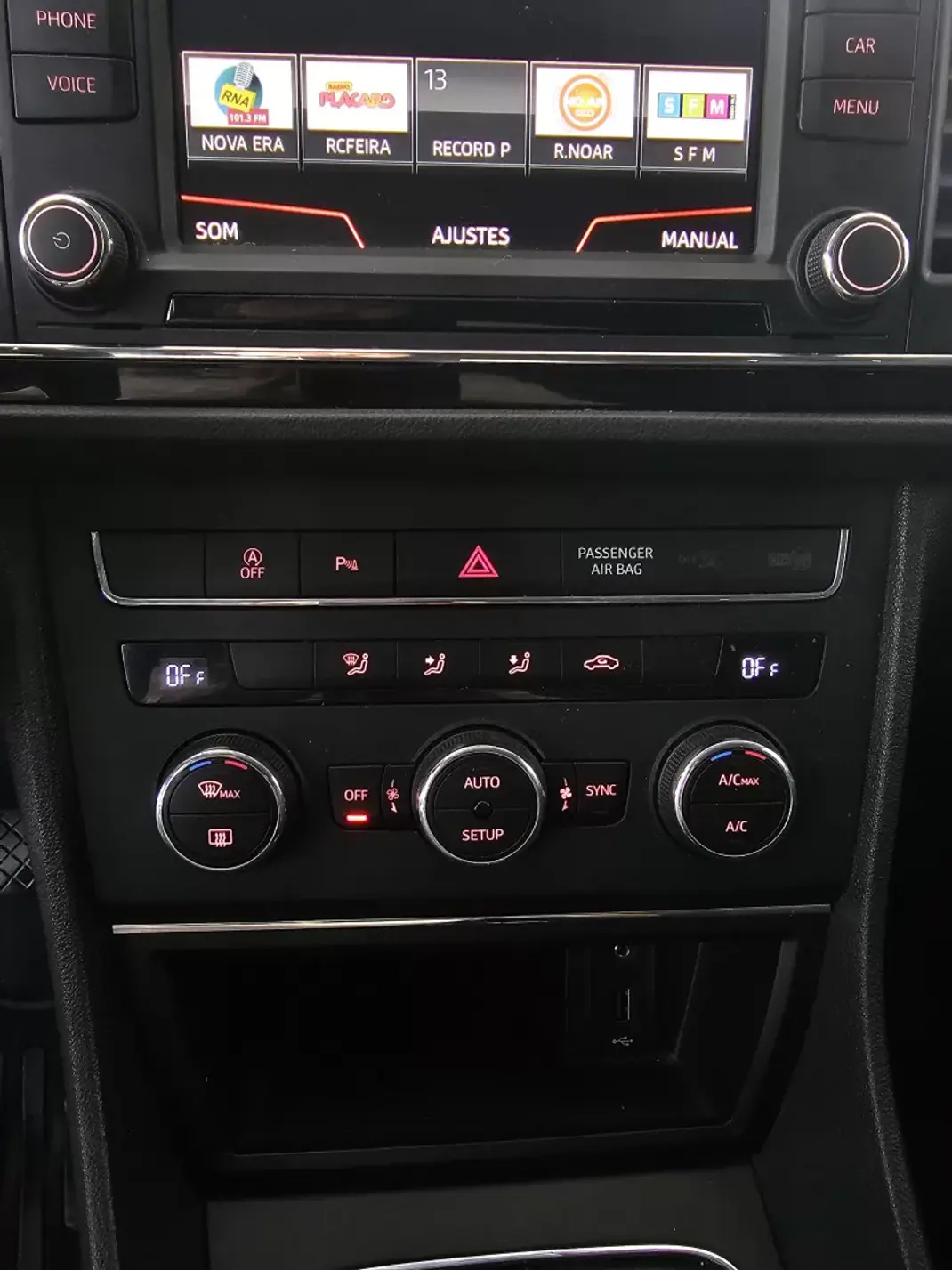 SEAT Leon ST 2016 - 9650 EUR, 246737 km - AUTO.MOTO.pt - 246737km - foto 54 de 79