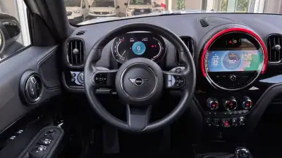 MINI Countryman 2022 - 28999 EUR, 43121 km - AUTO.MOTO.pt - 43121km - foto 9 de 29