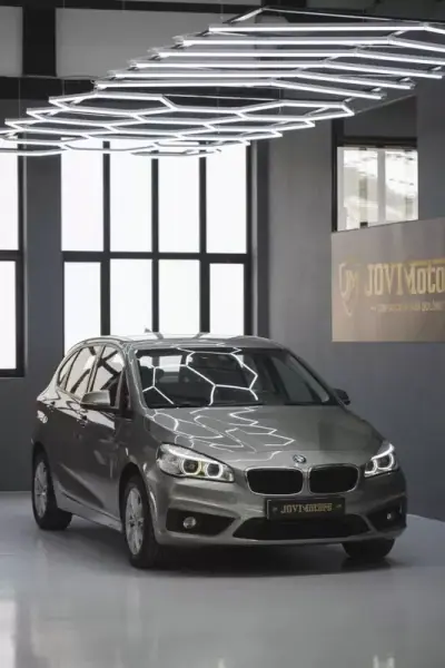 BMW 216 Active Tourer 2015 - 12750 EUR, 196513 km - AUTO.MOTO.pt - 196513km - foto 12 de 43