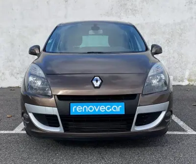 Renault Scénic 2010 - 7240 EUR, 176000 km - AUTO.MOTO.pt - 176000km - foto 3 de 19