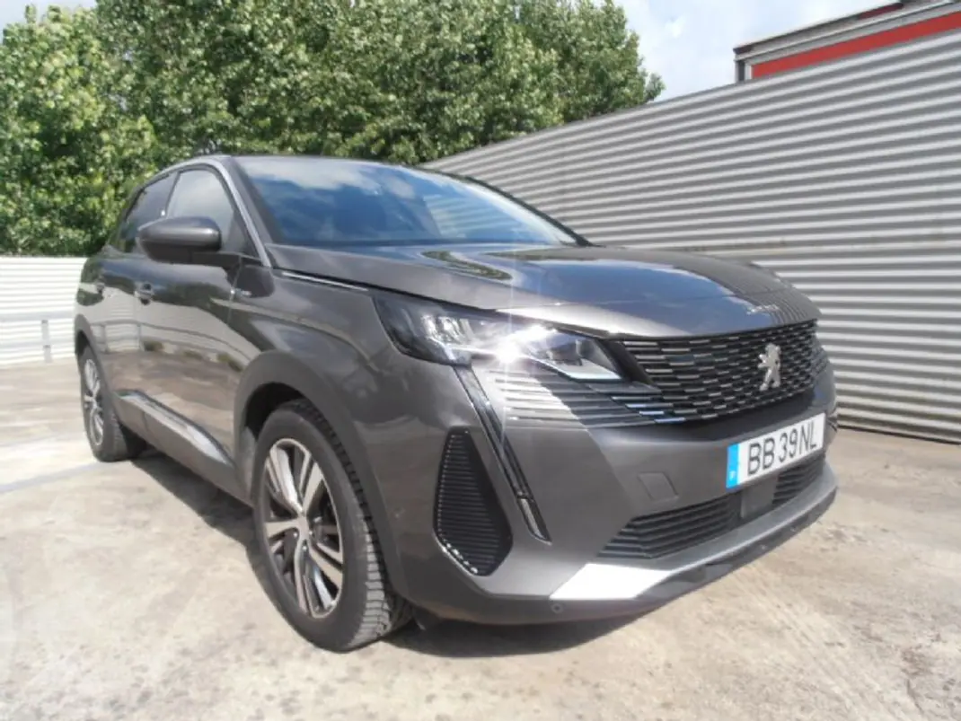 Peugeot 3008 2021 - 24900 EUR, 51500 km - AUTO.MOTO.pt - 51500km - foto 1 de 13