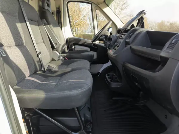 Fiat 2017 - 13500 EUR, 290000 km - AUTO.MOTO.pt - 290000km - foto 5 de 10