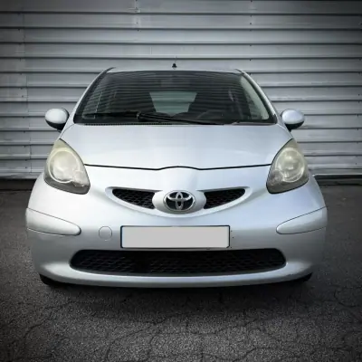 Toyota Aygo 2006 - 6500 EUR, 156009 km - AUTO.MOTO.pt - 156009km - foto 2 de 11