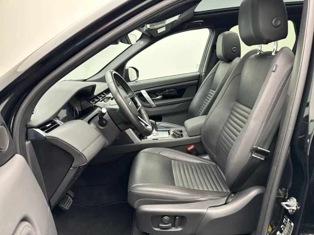 Land Rover Discovery Sport 2022 - 27450 EUR, 154650 km - 154650km - foto 26 de 30