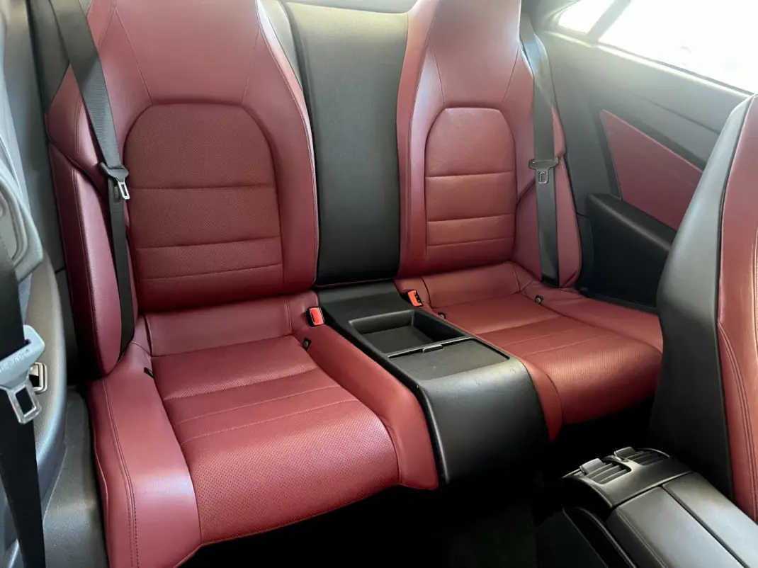 Mercedes-Benz E 220 2015 - 24999 EUR, 161900 km - AUTO.MOTO.pt - 161900km - foto 79 de 135