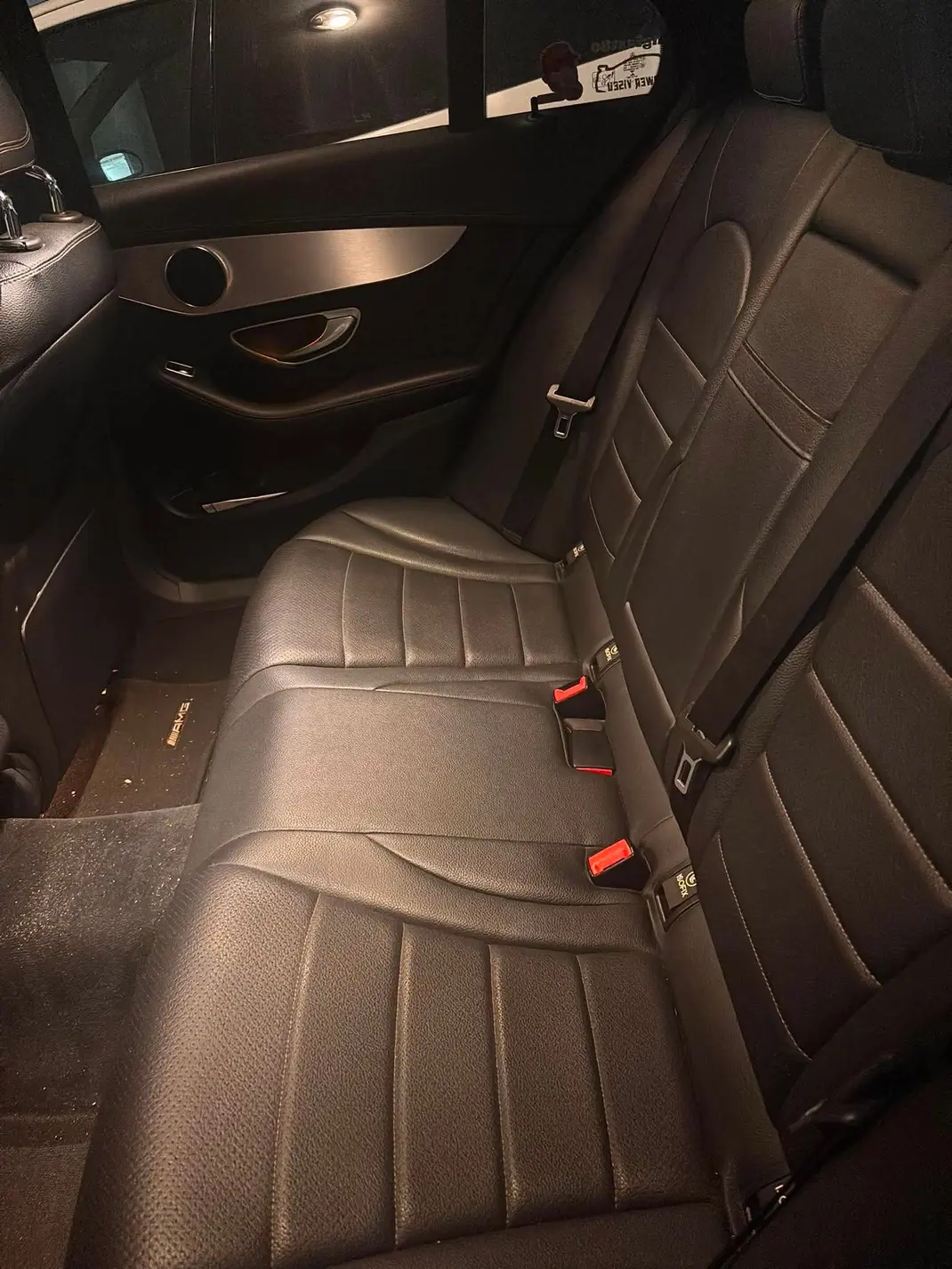 Mercedes-Benz C 220 2014 - 15500 EUR, 340000 km - 340000km - foto 7 de 9